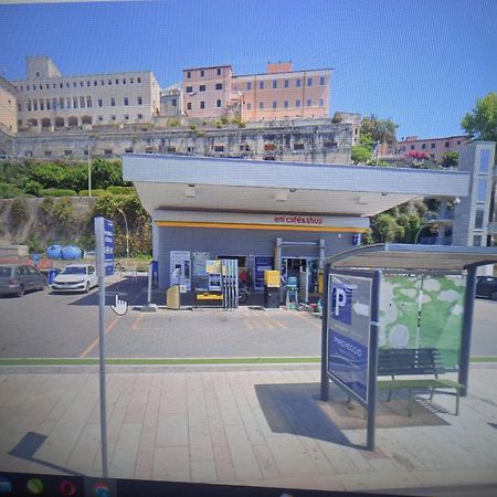 Art Deco City Center Near The Beach! Terracina Zewnętrze zdjęcie
